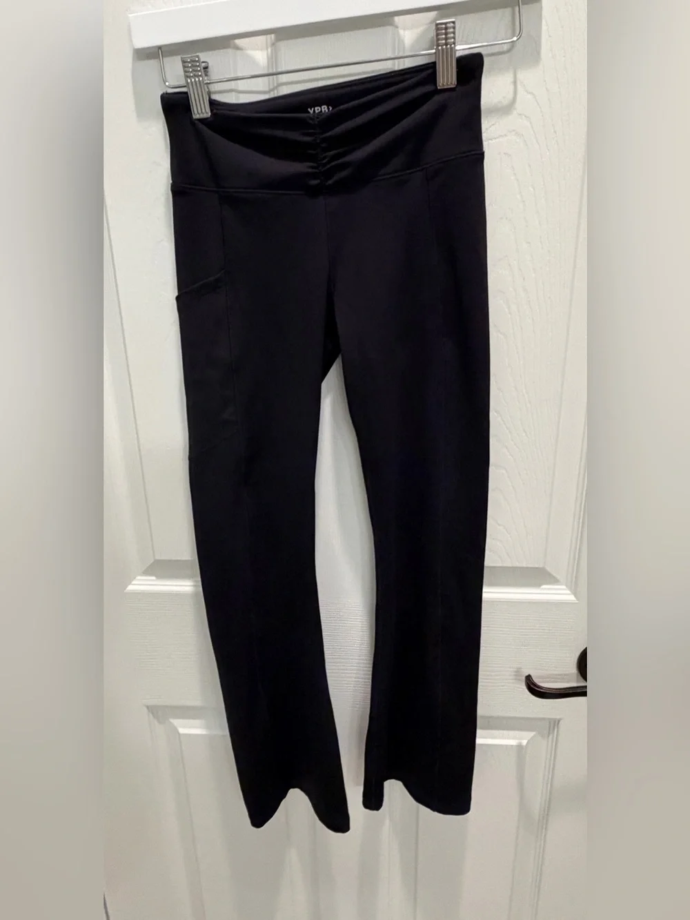 Abercrombie Kids YPB Black Cinched High Rise Flare Leggings Girls 9/10